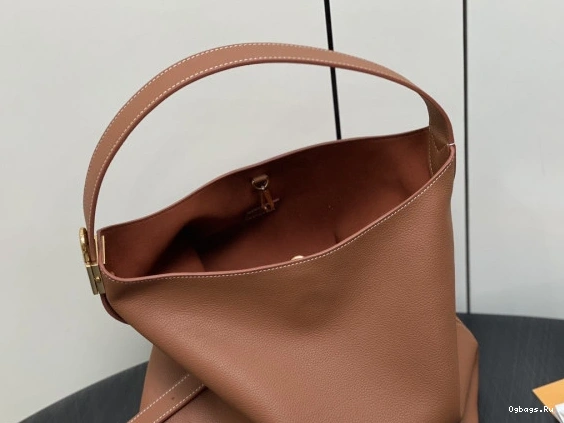 LOUIS VUITTON Jh-31*35*18CM Low Hobo Key 0205